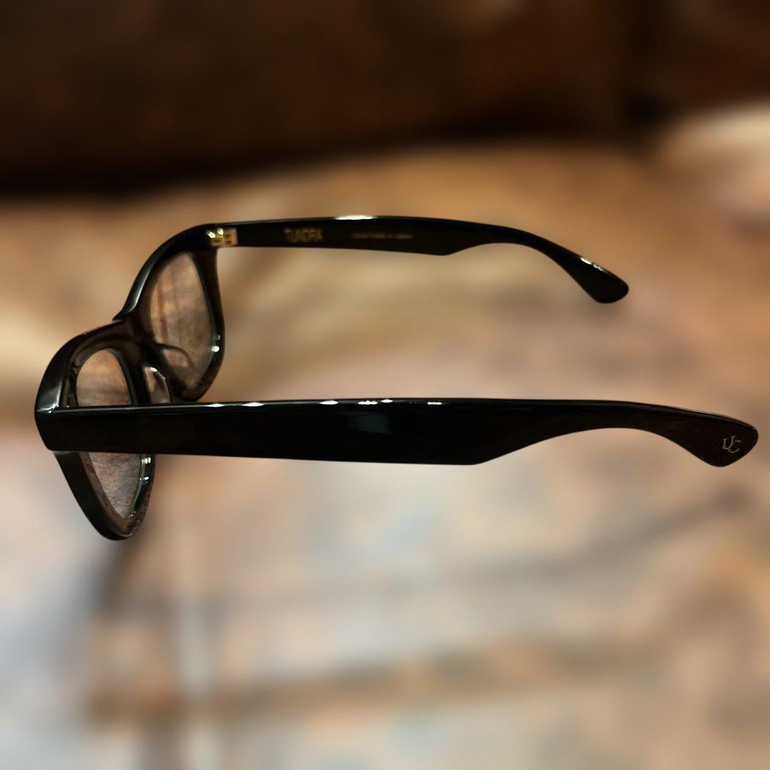 UNCROWD TUNDRA 調光サングラス