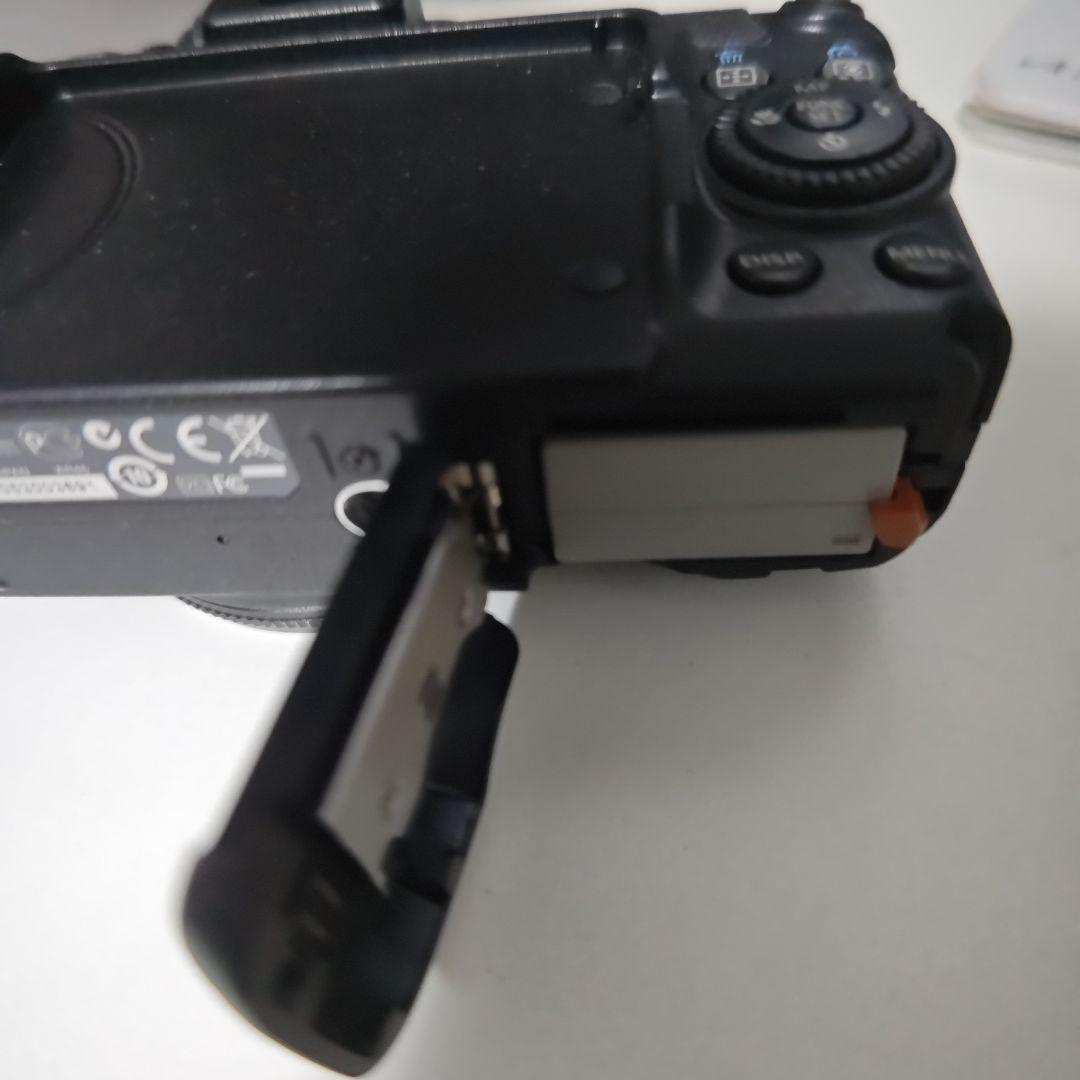 Canon G12 コンパクトデジタルカメラ（モニター不良）