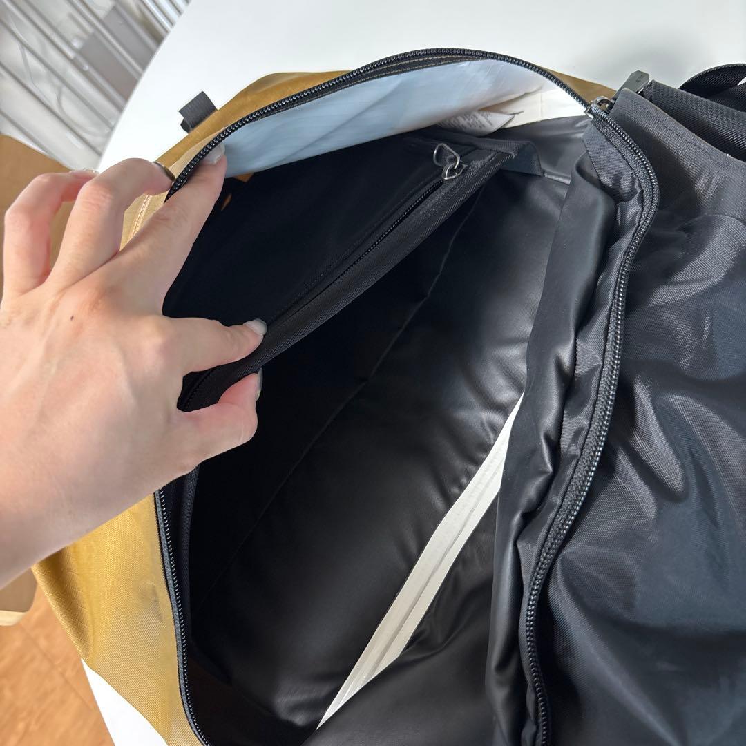 グランヴィル 10 クーリエ バッグ　yukon