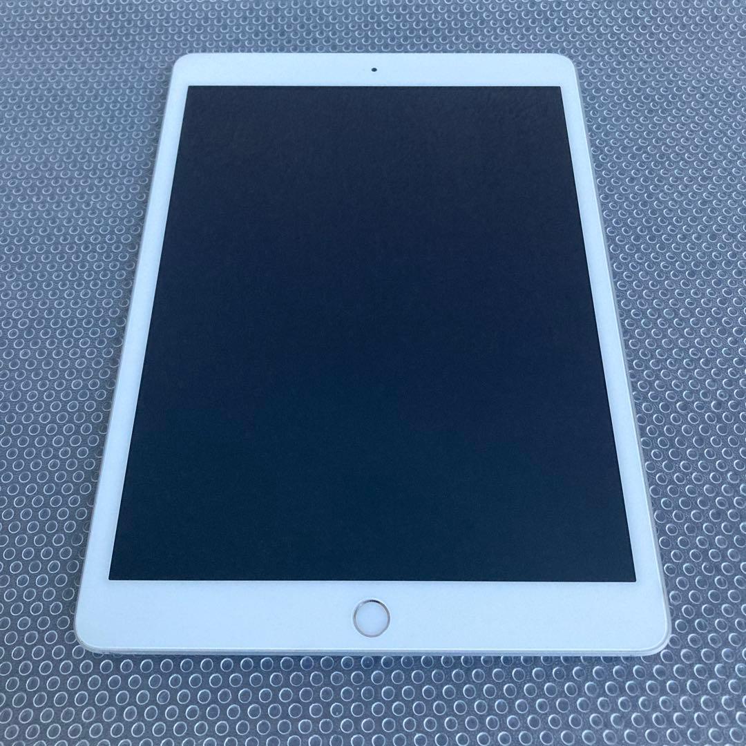 3869【早い者勝ち】iPad8 第8世代 32GB SIMフリー☆