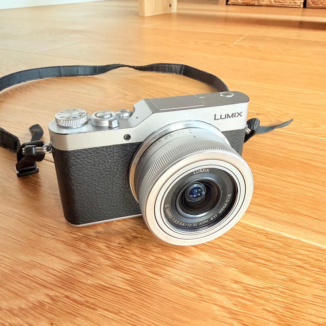 【起動確認済み】LUMIX DC-GF9W デジタル一眼カメラ ダブルレンズ