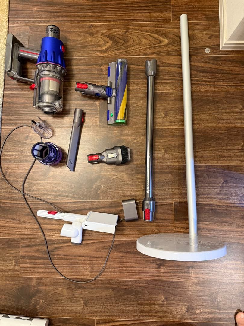 中古 ダイソン V12 Detect Slim Fluffy SV20FF 本体