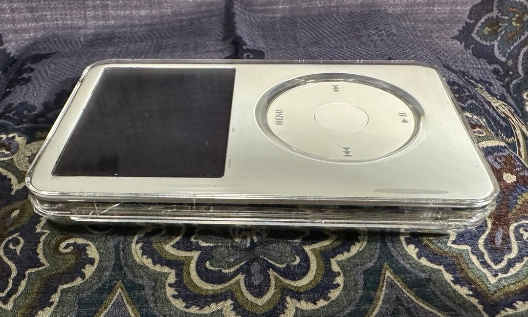 iPod classic 6.5世代白 MC297J SSD1TB