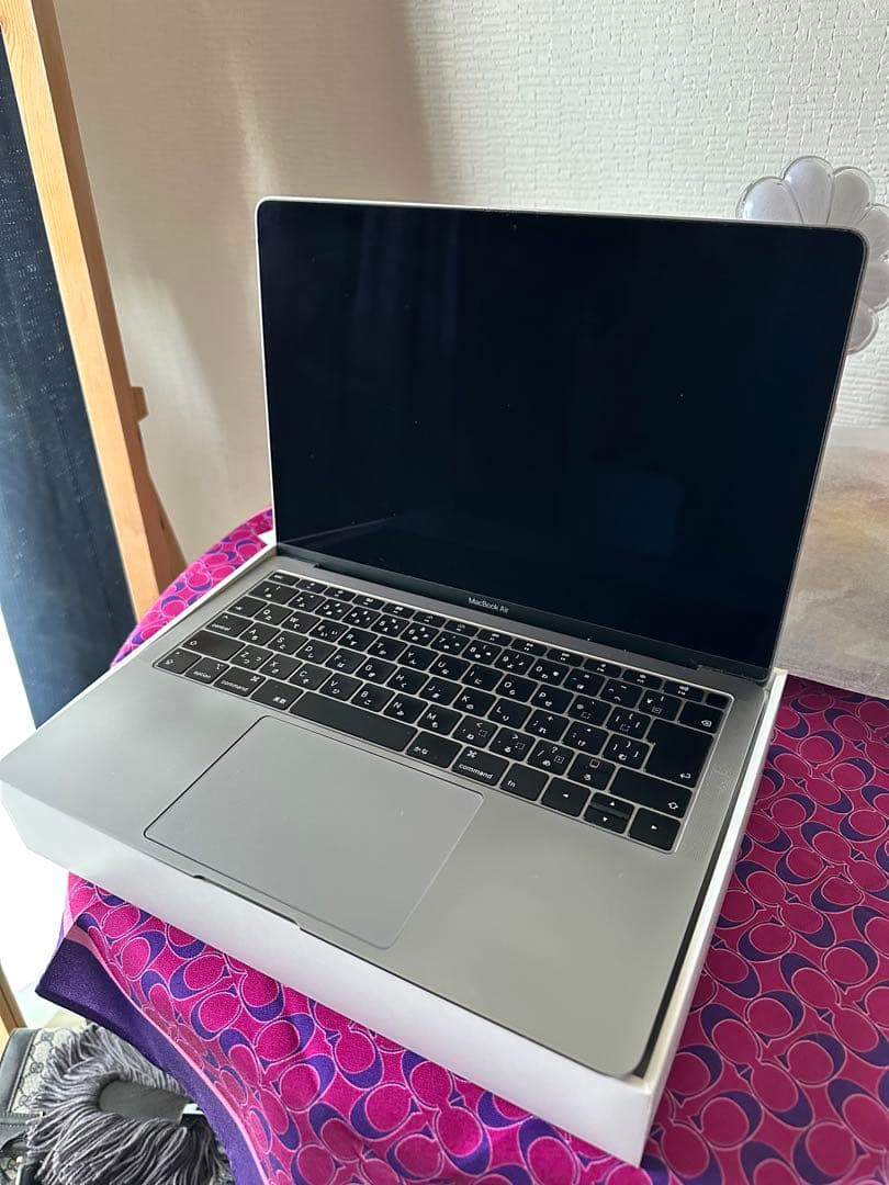 MacBook Air 2019 13インチ スペースグレイ128GB 元箱あり