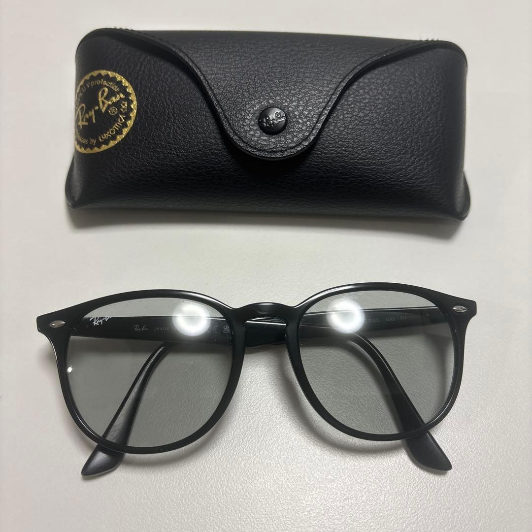 Ray-Ban RB4259-F ブラック サングラス ケース付き