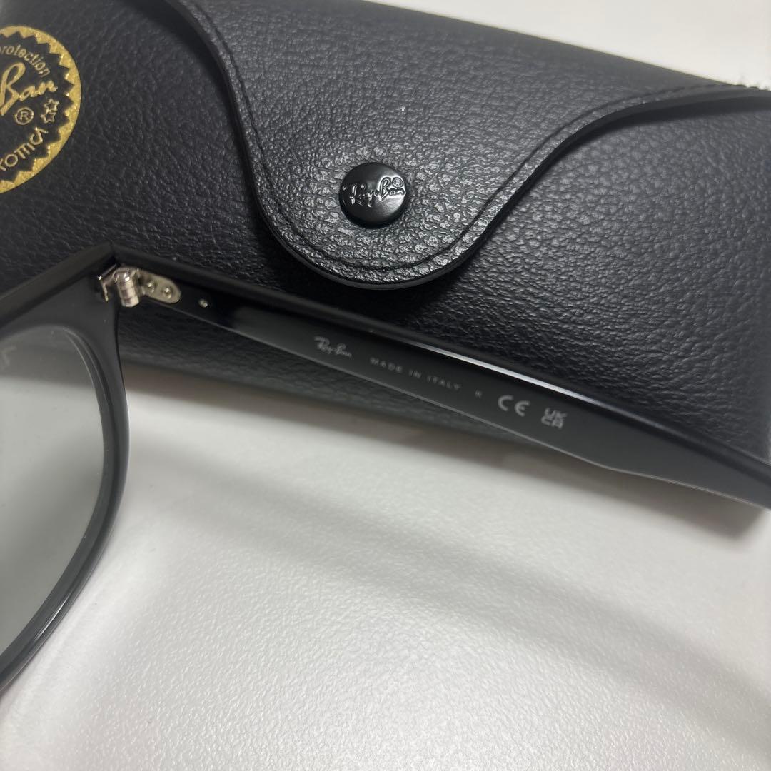 Ray-Ban RB4259-F ブラック サングラス ケース付き