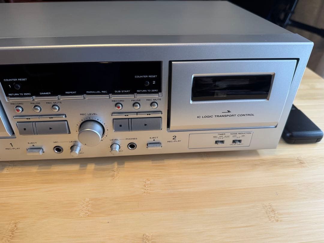 TEAC W-1200 ダブルカセットデッキ