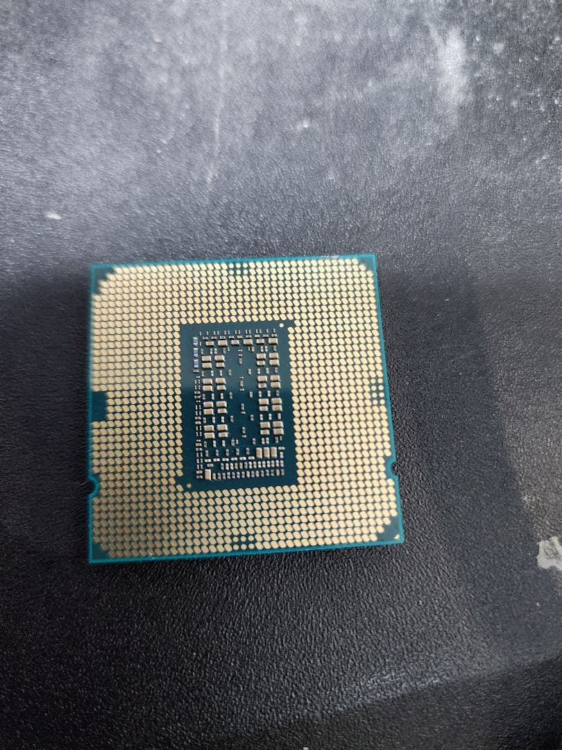 作動品 Intel Core i9-11900KF CPU