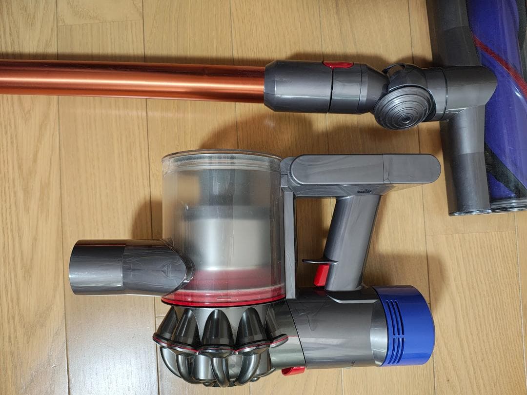 ダイソン★コードレス掃除機★V8★ＳV10★バッテリー新品と大差なし★1