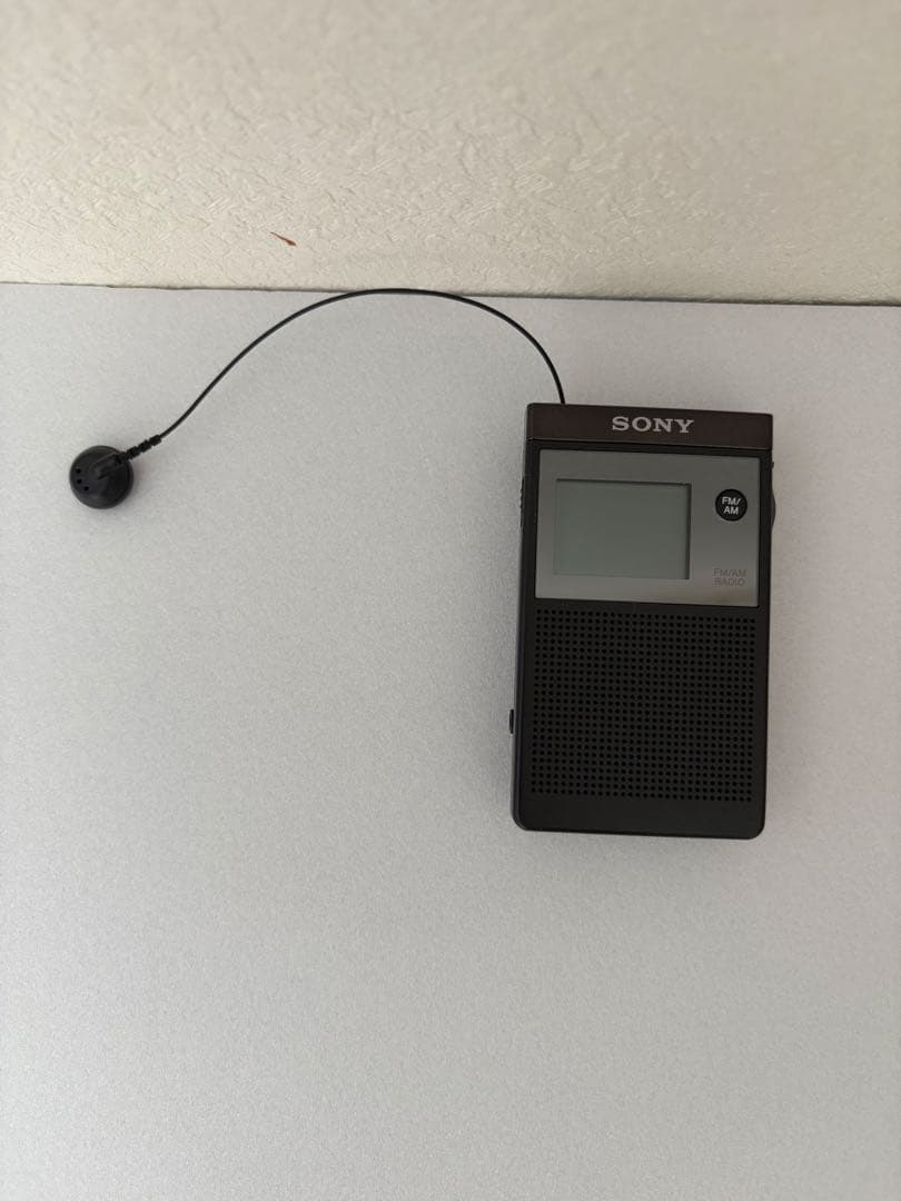 ソニー PLLシンセサイザーラジオ FM/AM/ワイドFM対応 片耳巻取り