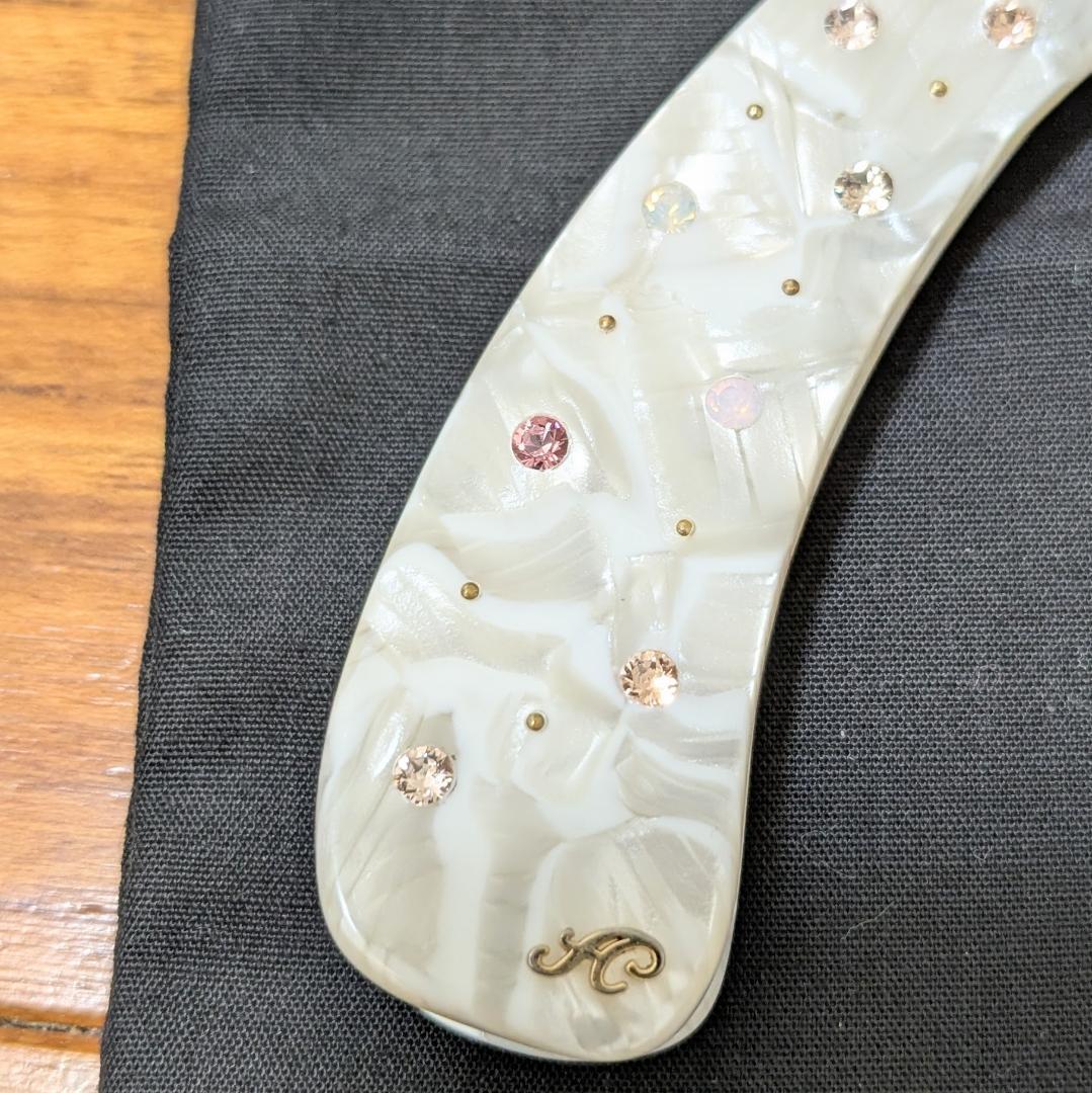 【ほぼ新品】acca シェルクリップ