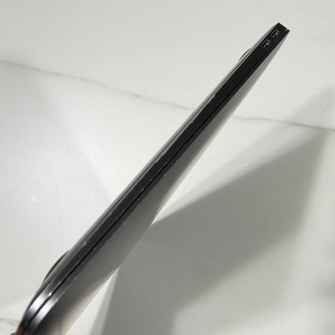 MacBook Air 13\" 2018 8GB/256GB スペースグレー