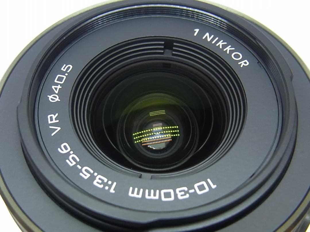 【カメラレンズ】ニコン1　Nikkor VR　10-30mm カーキ色