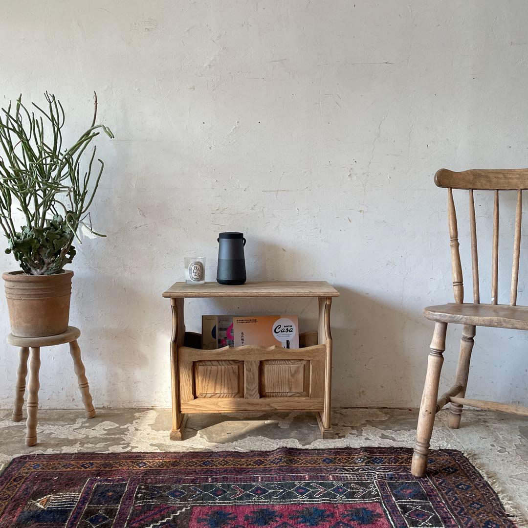 りこビンテージ ブックスタンド　剥離