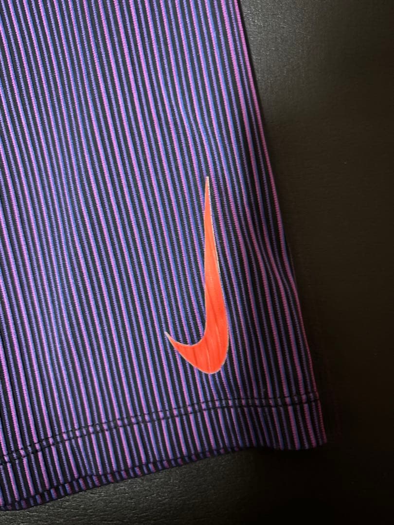 サ*ー様 NIKEエアロスイフトハーフタイツ　S