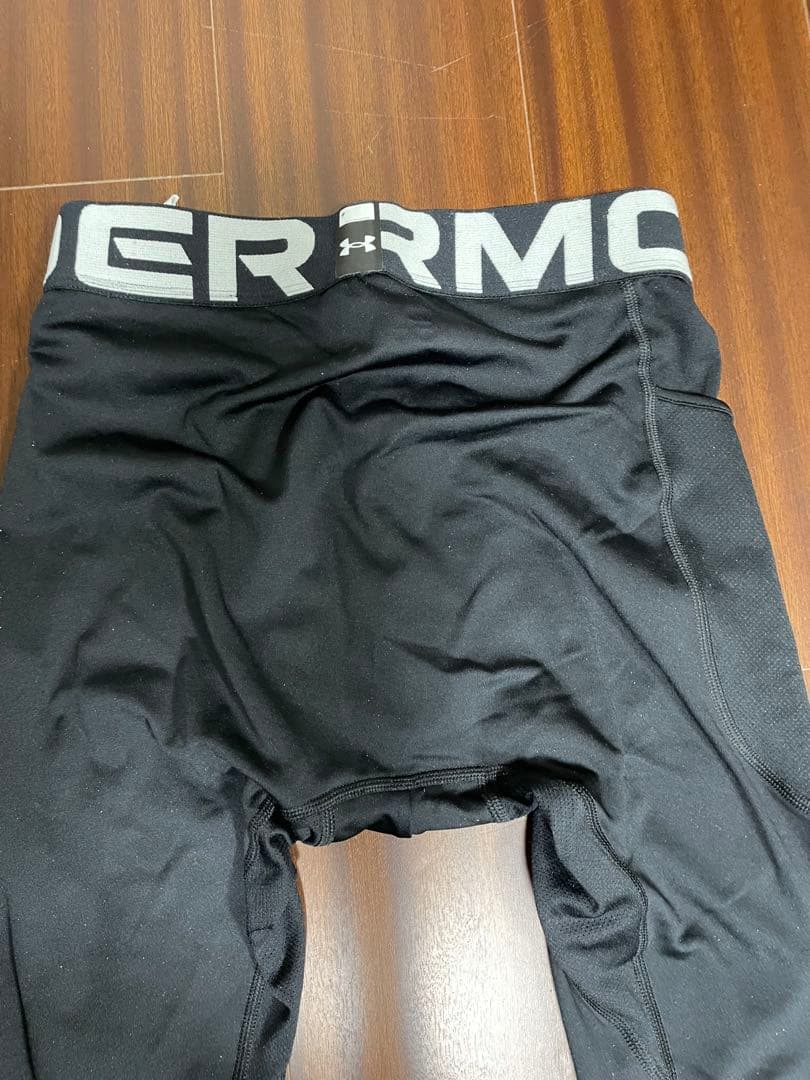 Under Armour ブラック コンプレッションウエア上下　2セット 美品