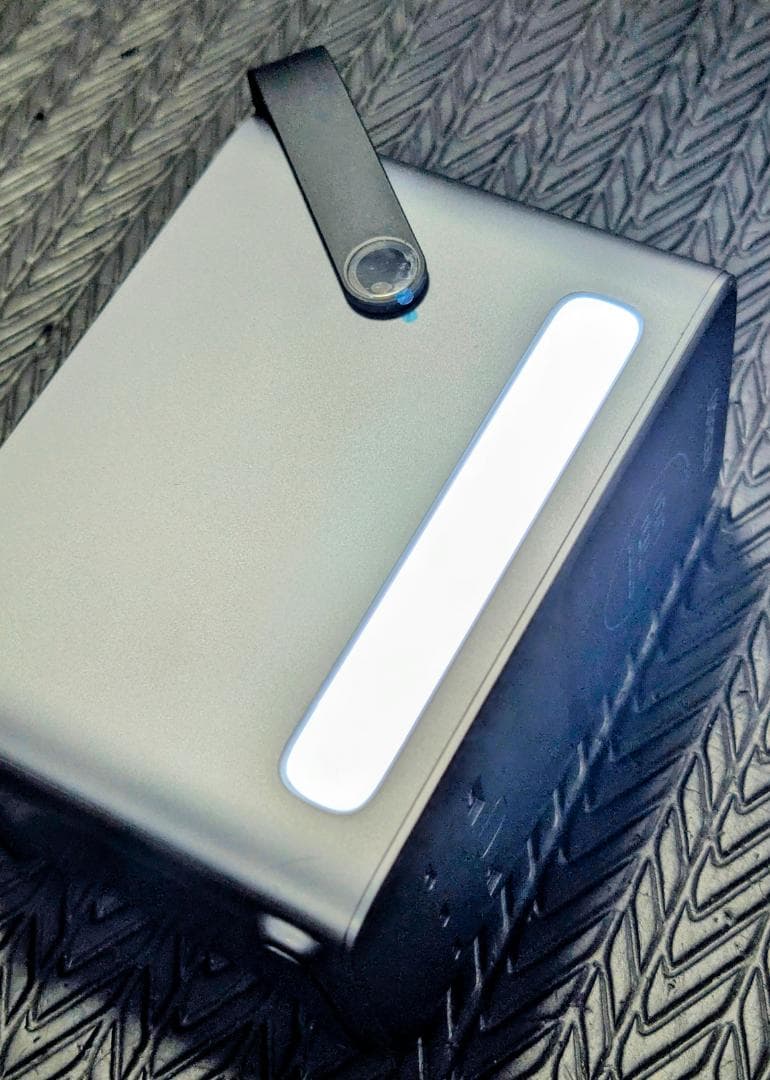 【未使用】 UGREEN Nexode モバイルバッテリー 48000mAh！