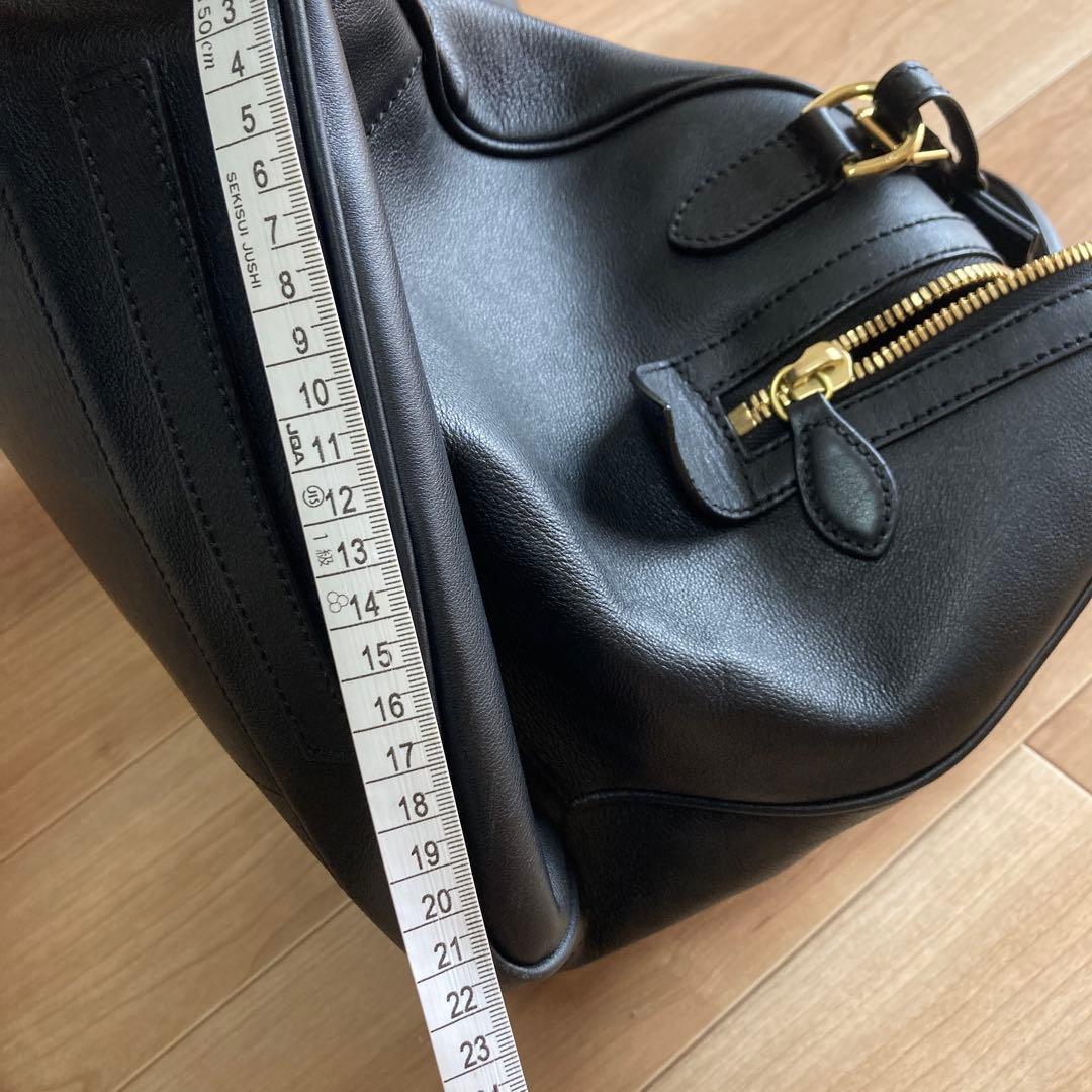 黒レザー ボストンバッグ ゴールド金具