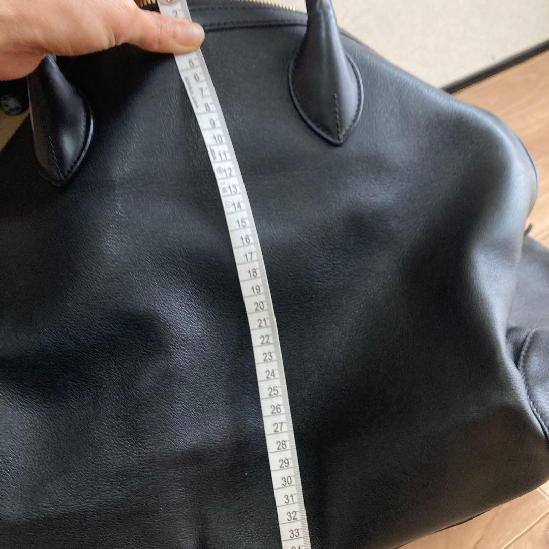 黒レザー ボストンバッグ ゴールド金具