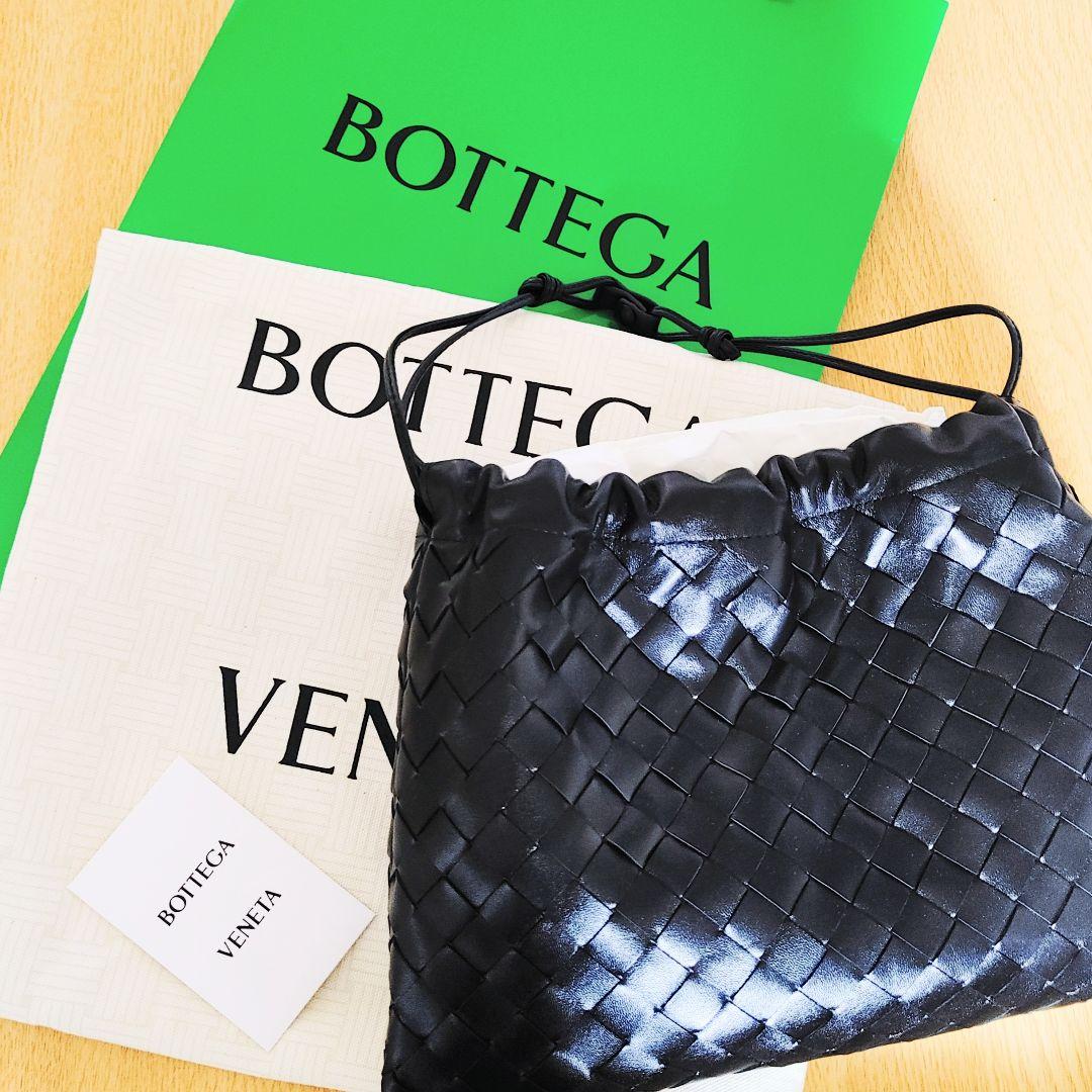 BOTTEGA VENETA 黒 レザー かごバッグ