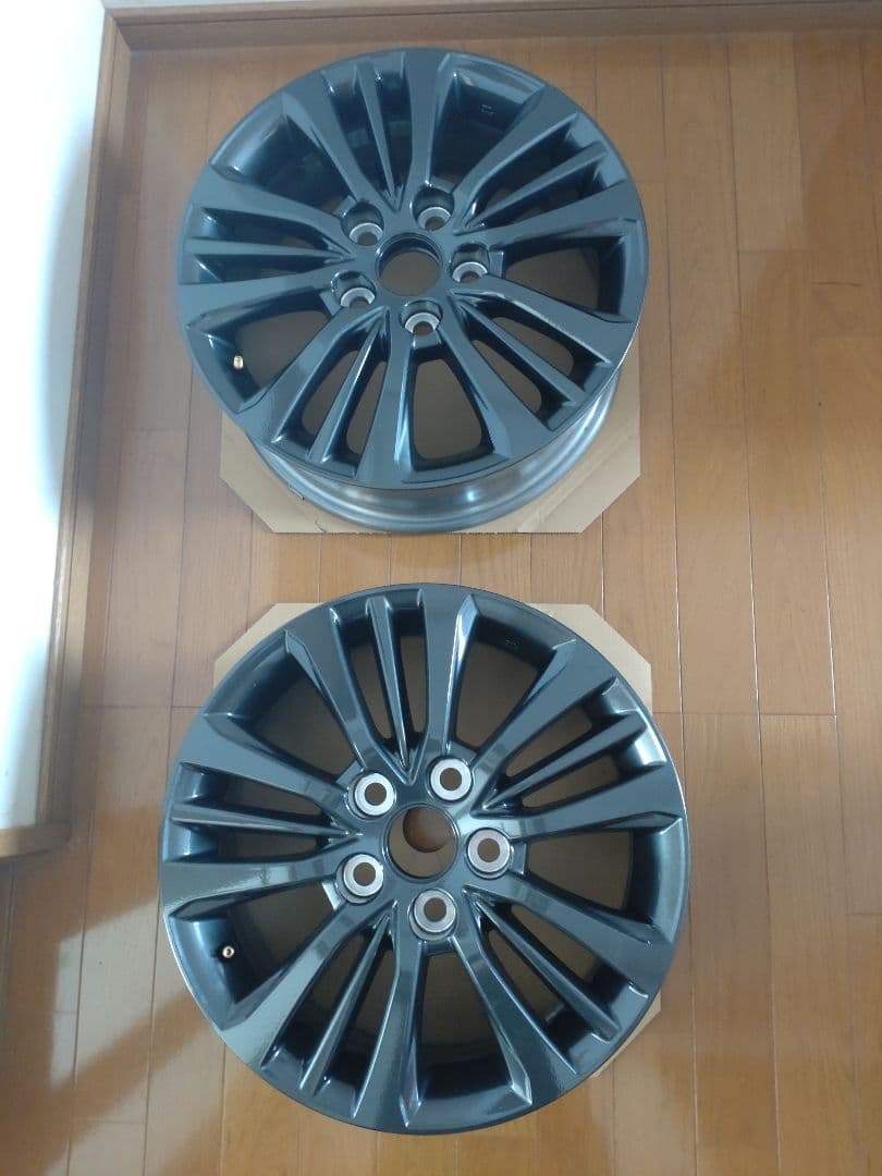 ヴォクシー　１６インチ純正アルミホイール２本セットＡ