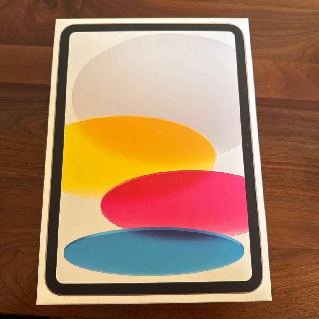 iPadA16 第11世代　wifiモデル　シルバー　128GB