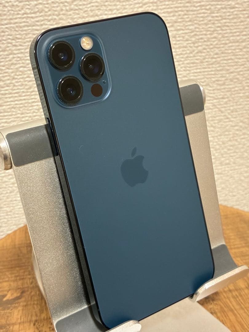 Apple iPhone 12 Proミッドナイト 6.1インチ