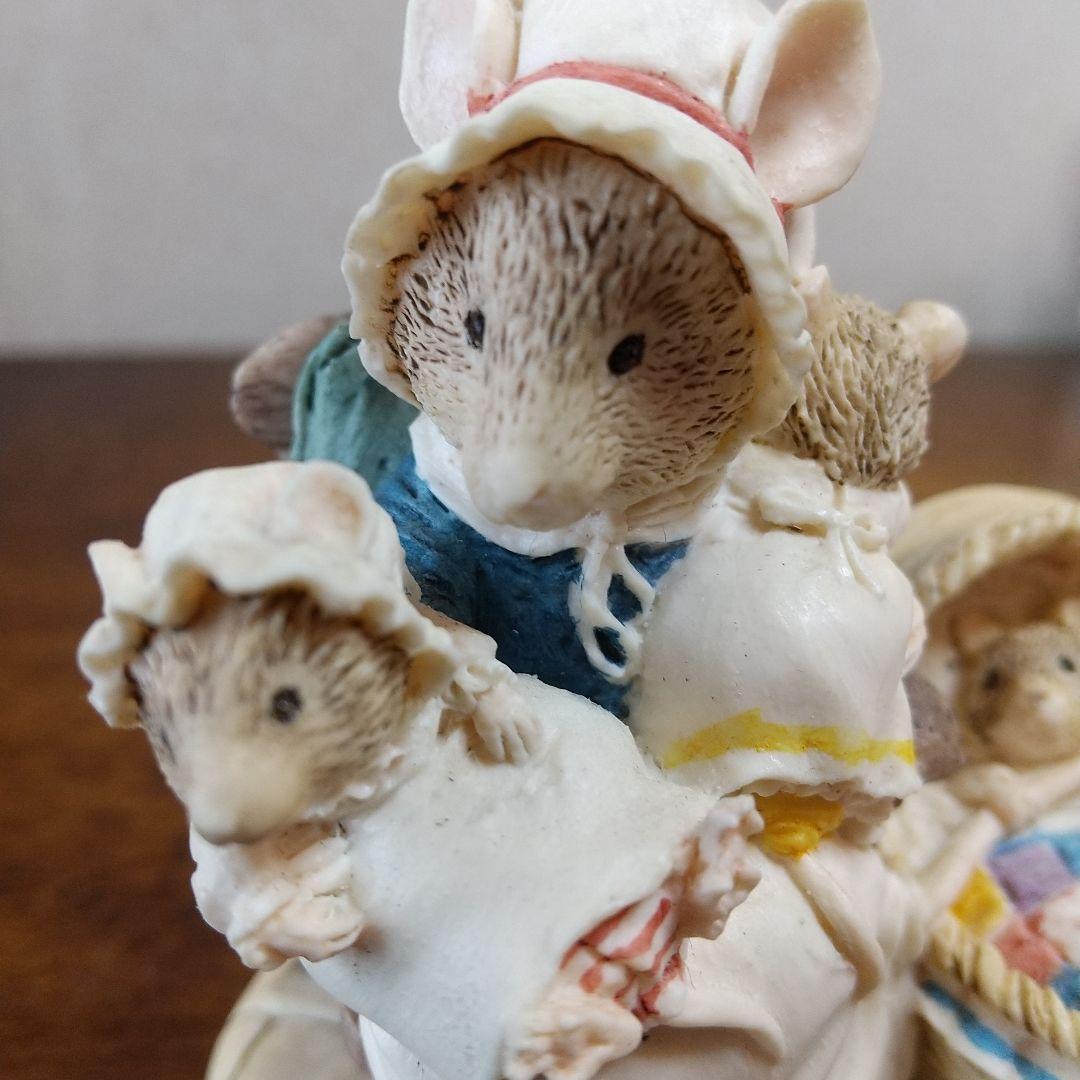 ボーダーファインアーツ ブランブリーヘッジBH70 ポピー&ベビーズ