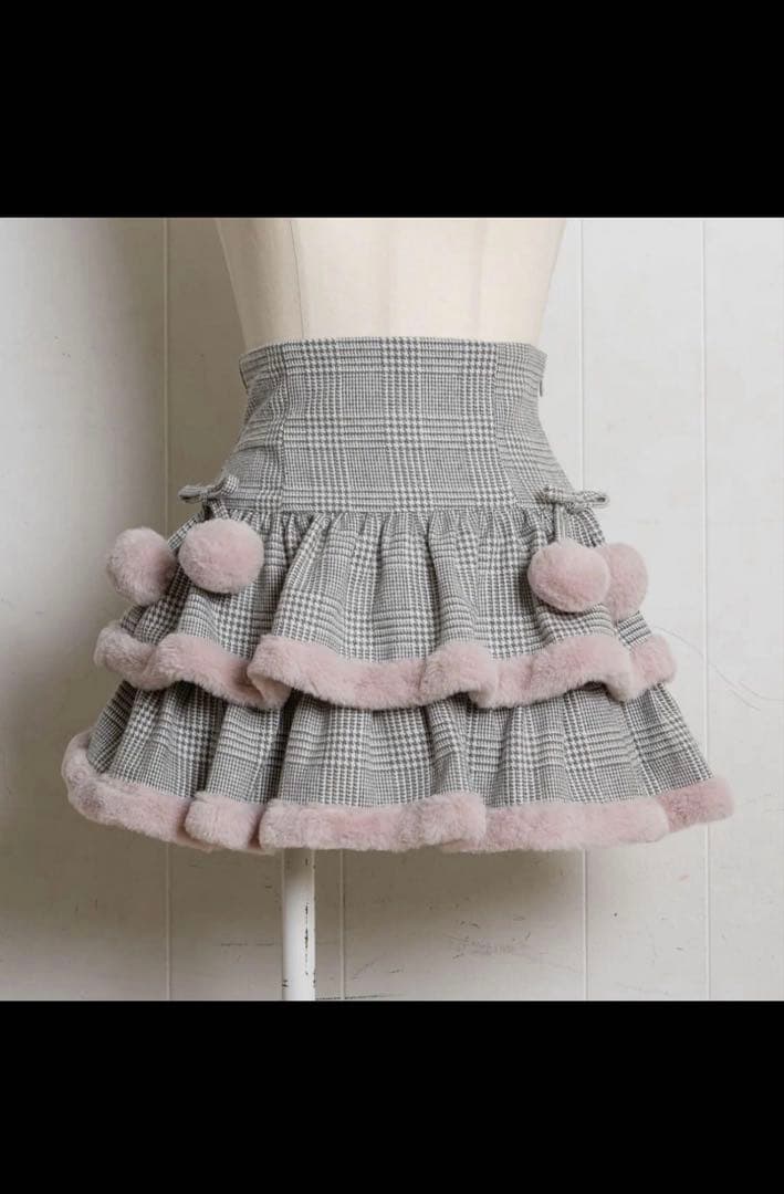 pium ファー付きティアードスカート