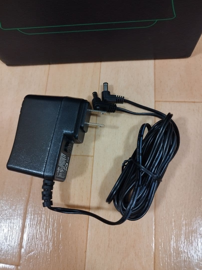 未使用　ドン・ペリニョン アクリル製LED　 シャンパンクーラー