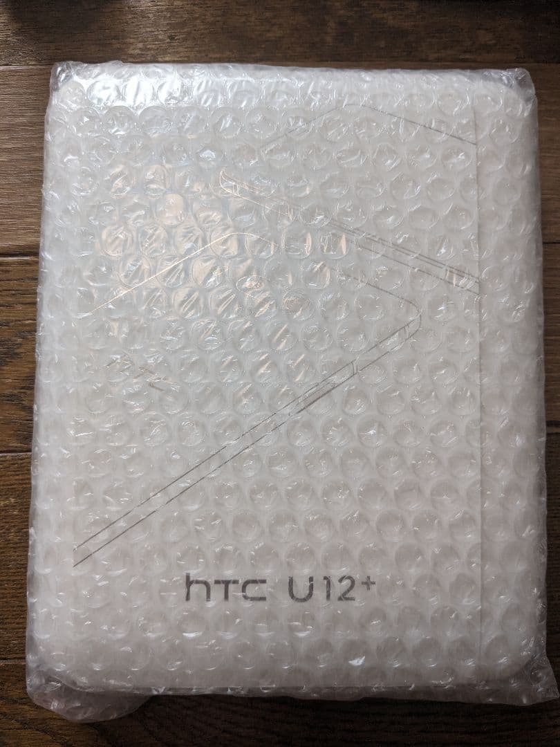 HTC U12+ SIMフリーモデル　フレームレッド