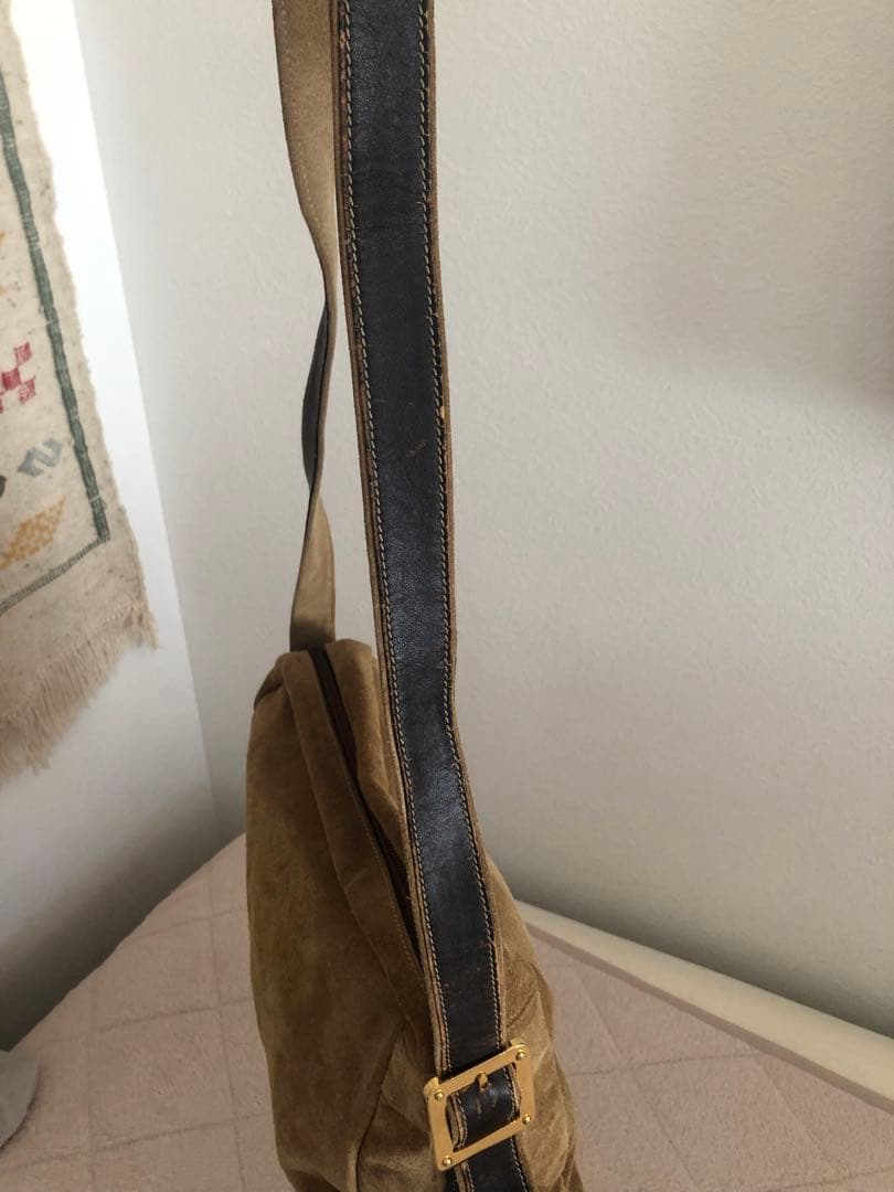 LOEWE ロエベ　ヴィンテージ　スエード　ショルダーバッグ　アナグラム