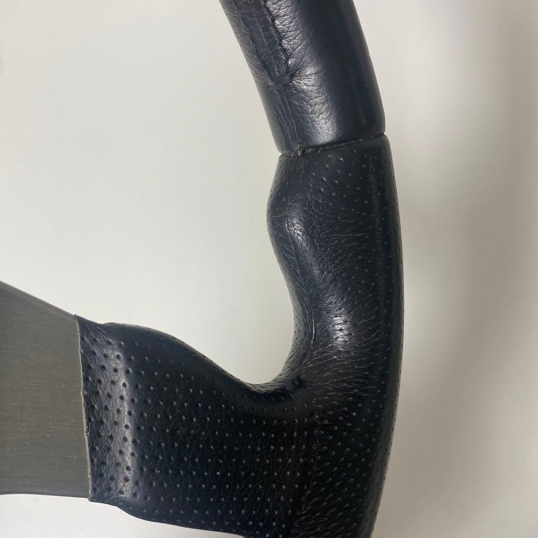 MOMO ステアリングホイール 32cm