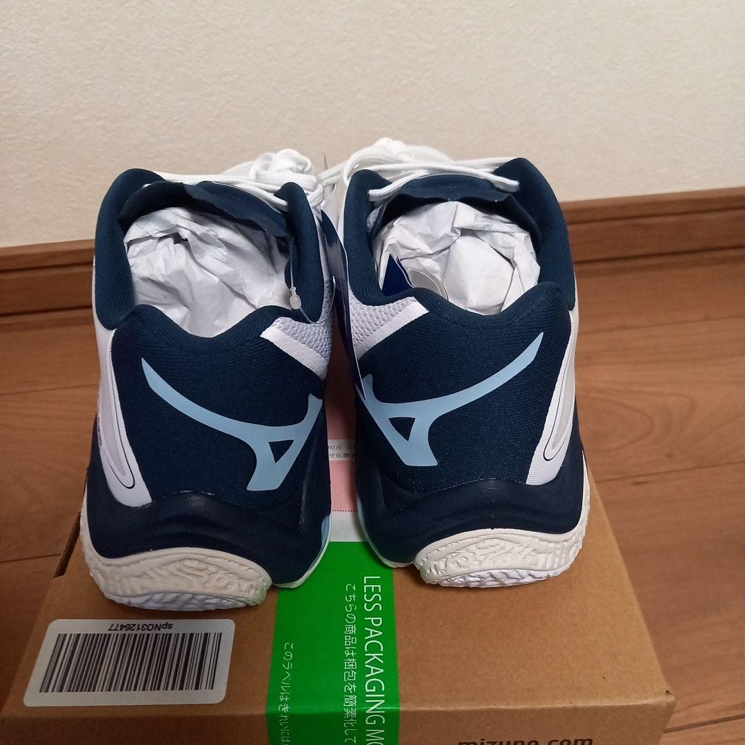 Mizuno Wave Lightning Z8 バレーボールシューズ 25.0