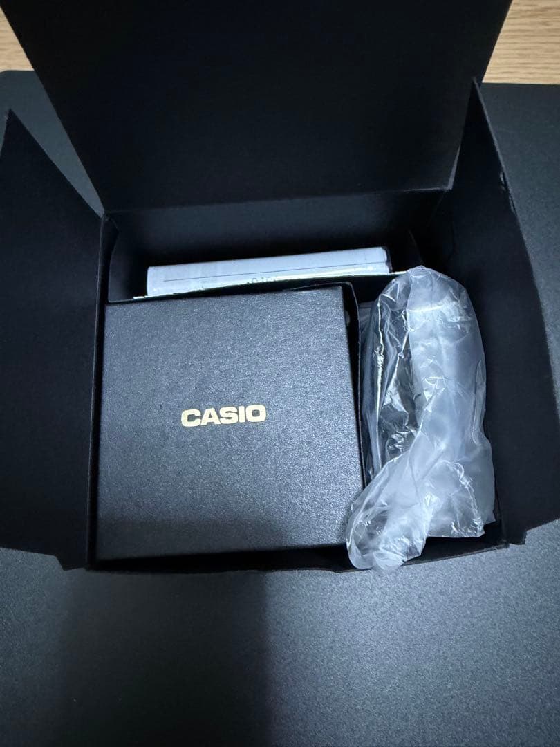 【新品未使用・付属品完備】 CASIO CRW-001-1JR リングウォッチ