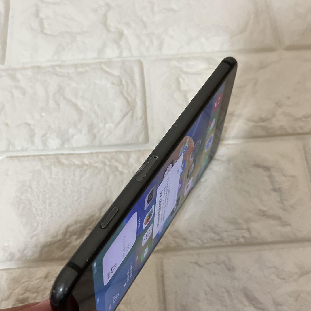 iPhone 8 Plus 64GB／最大容量67%／SIMロックあり