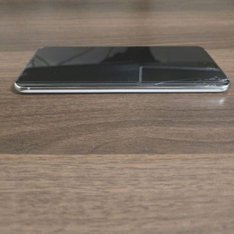 Galaxy s20 ホワイト