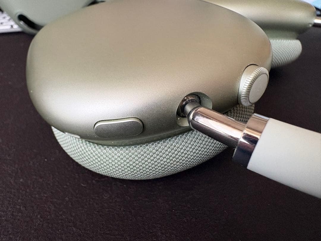 AirPods Max ミッドナイトグリーン 本体　lightning