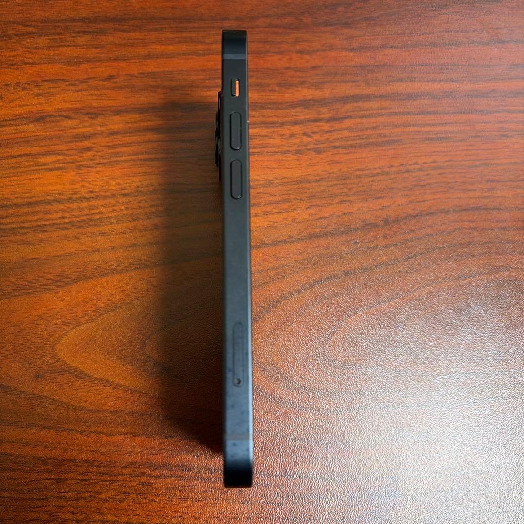 Apple iPhone 13 ミッドナイト 本体 充電ケーブル付き