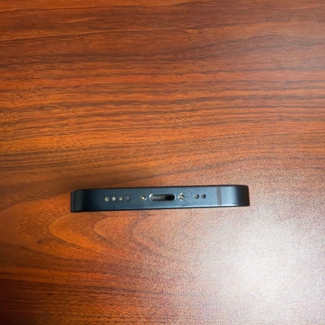 Apple iPhone 13 ミッドナイト 本体 充電ケーブル付き