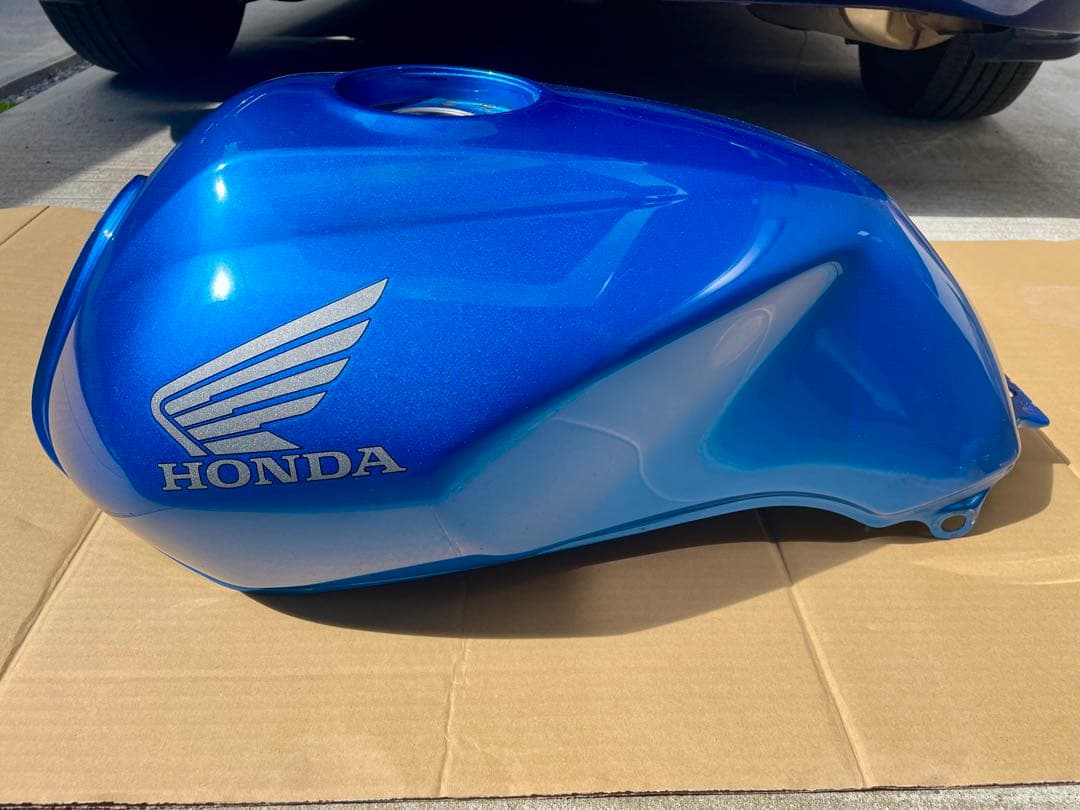 HONDA CB400SF NC42 純正タンク