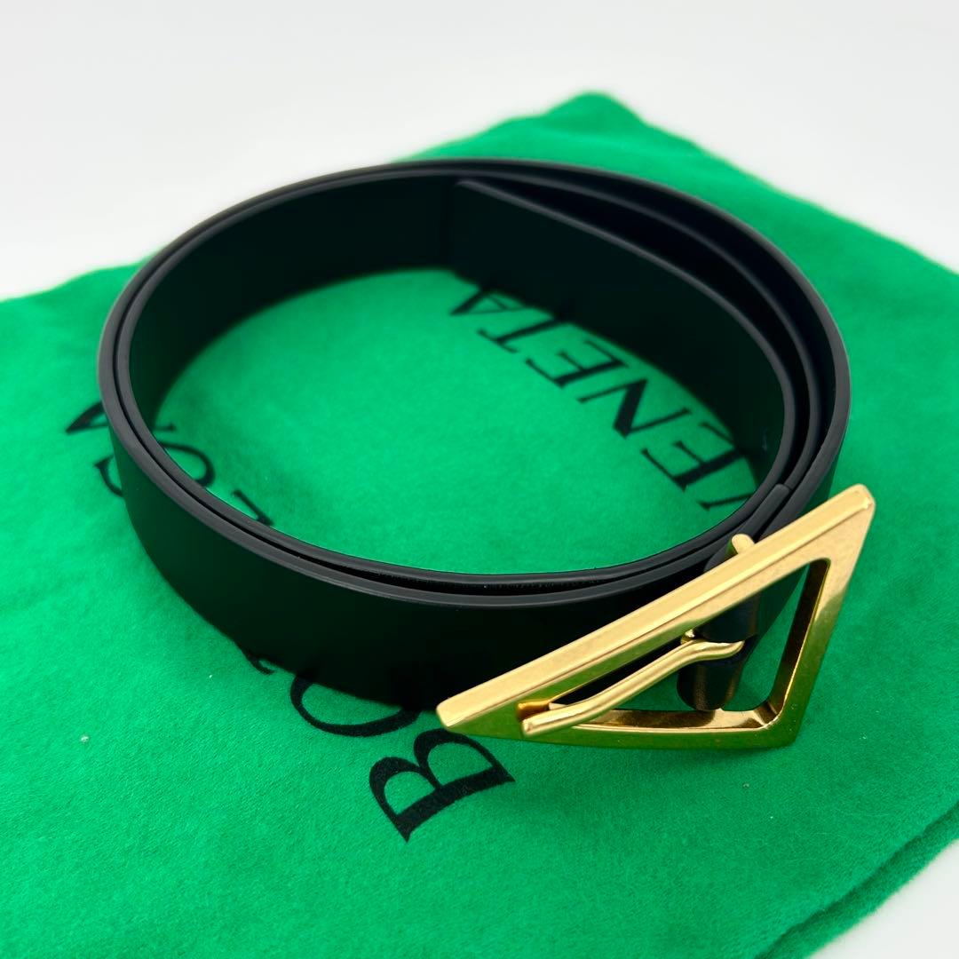 M*o様 未使用級✨ボッテガヴェネタ ベルト トライアングル ゴールド ブラック