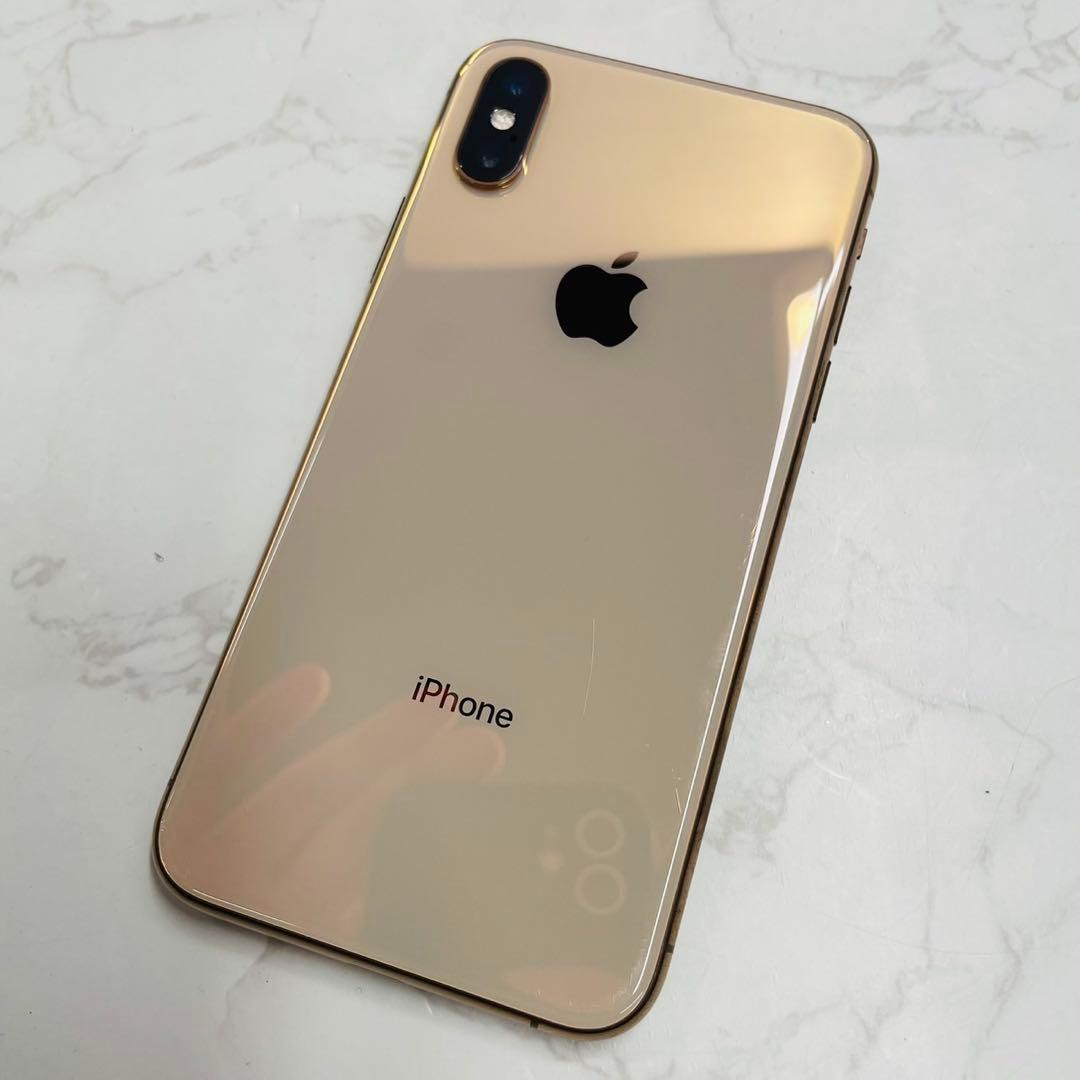 iPhoneXS 64GB MTAY2J/A SIMフリー docomo判定⭕️
