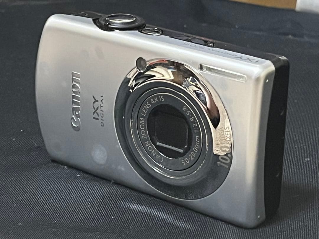 Ｃａｎｏｎ　ＩＸＹ　９２０ｉｓ　キャノン　コンパクトデジタルカメラ　シルバー