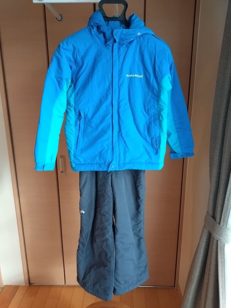 モンベル　スキーウェア　上下セット　サイズ140