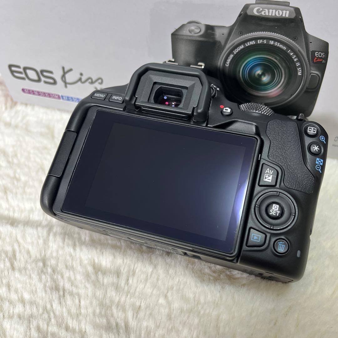 Canon eos kiss x10 ダブルズームキット ブラック