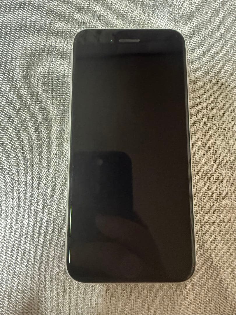 iPhone SE2 64GB SIMフリー