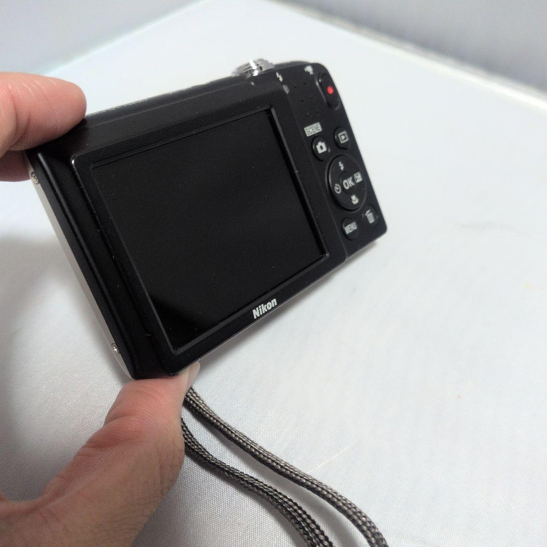 Nikon ニコン COOLPIX A100 N1518 デジタルカメラ