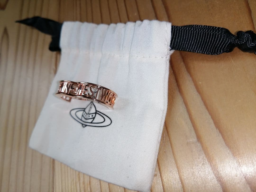 ヴィヴィアンウエストウッド　ピアス　ピンクゴールド　片耳