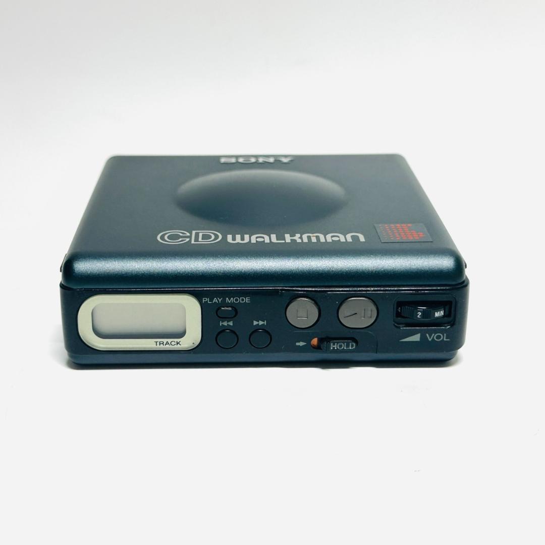 SONY ソニー D-82 ポータブルCDプレーヤー 8cm専用